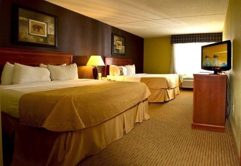 Фото Clarion Hotel Conference Center - North