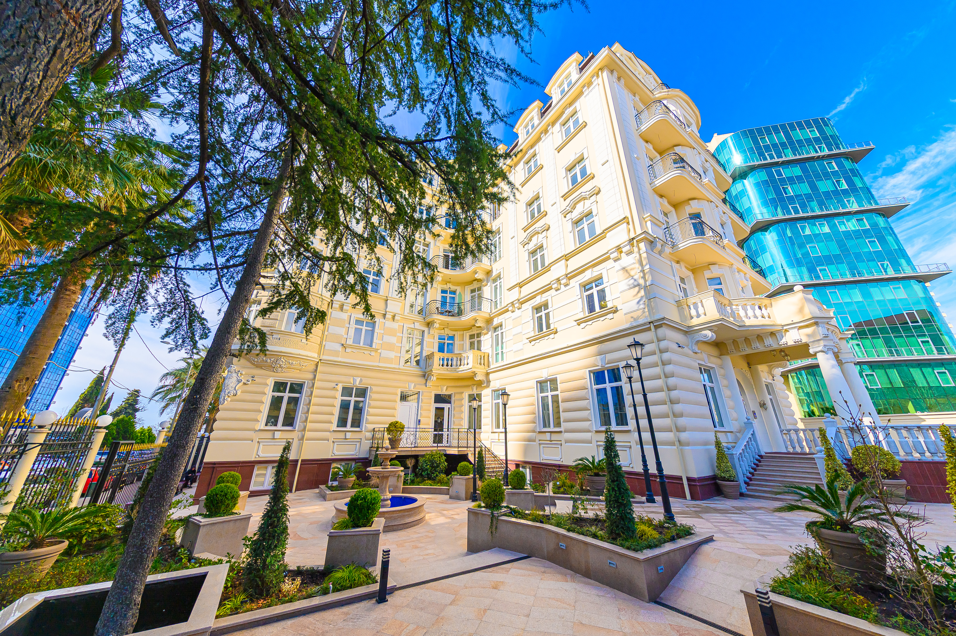 Фото отеля 2