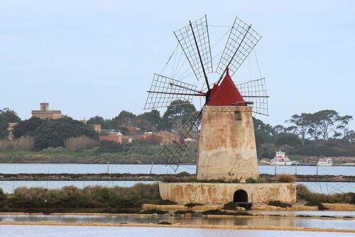 Жильё посуточно House With 2 Bedrooms in Marsala, With Wonderful sea View, Enclosed Garden and Wifi Near the Beach