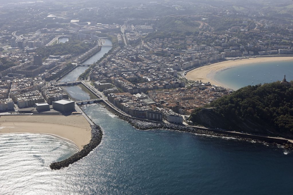 Фото Duke Apartment by FeelFree Rentals