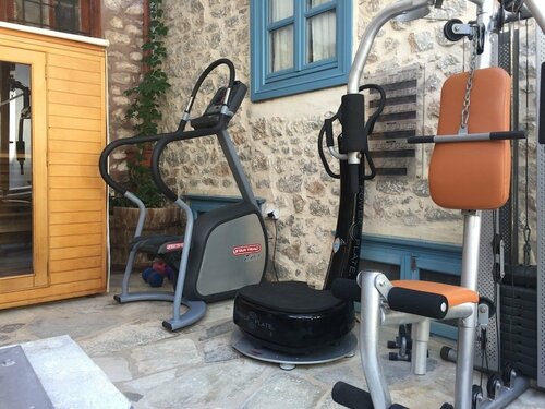 Гостиница PortaDelMare Deluxe Suites в Идре