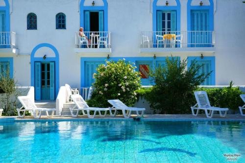 Фото отеля 1