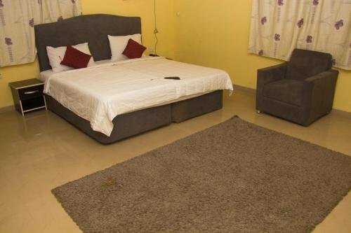 Гостиница Ikeja Transit Apartment в Лагосе