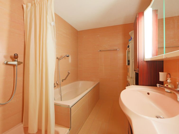 Фото Apartment Bodmen A