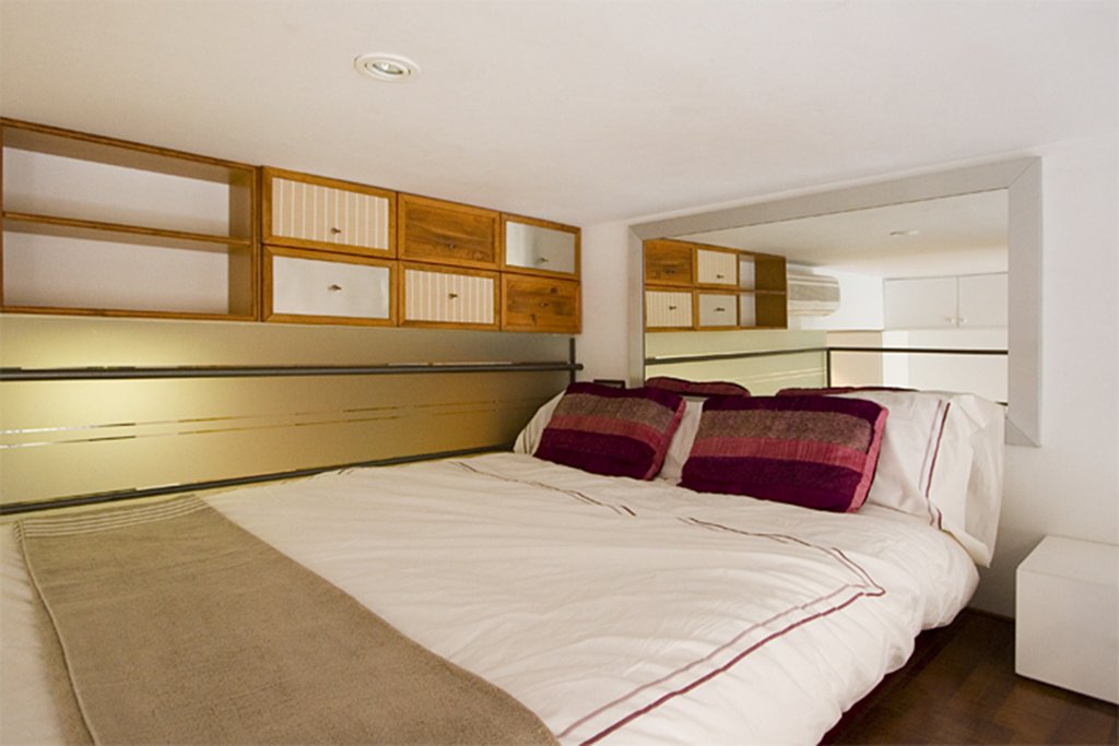 Фото Апартаменты Reina Amalia