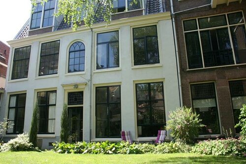 Гостиница B&b Het Hart van Haarlem в Харлеме