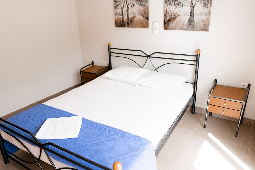 Фото Thanasis Place