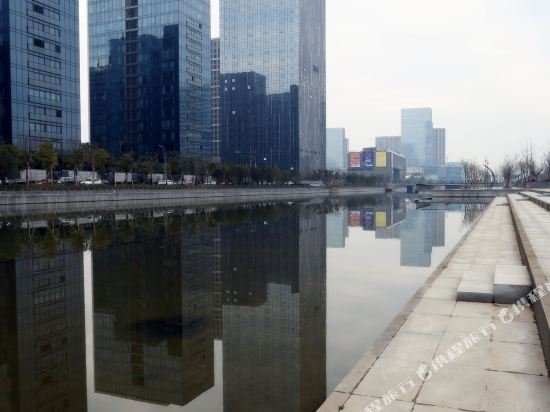 Фото Novotel Ningbo East