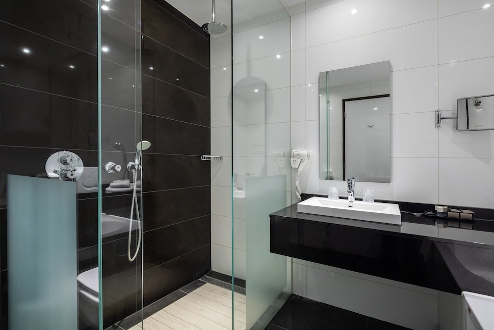 Фото Van der Valk Hotel Duiven near Arnhem A12