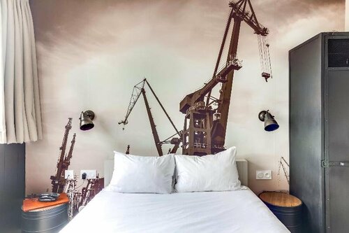 Гостиница Brit Hotel St Nazaire Centre Gare в Сен-Назере