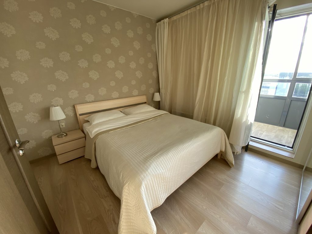 Short-term housing rental Deluxe U Lahtinskogo Razliva Apartments, Saint Petersburg, photo