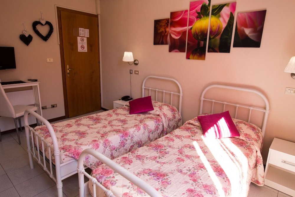 Фото Hotel Arcoveggio