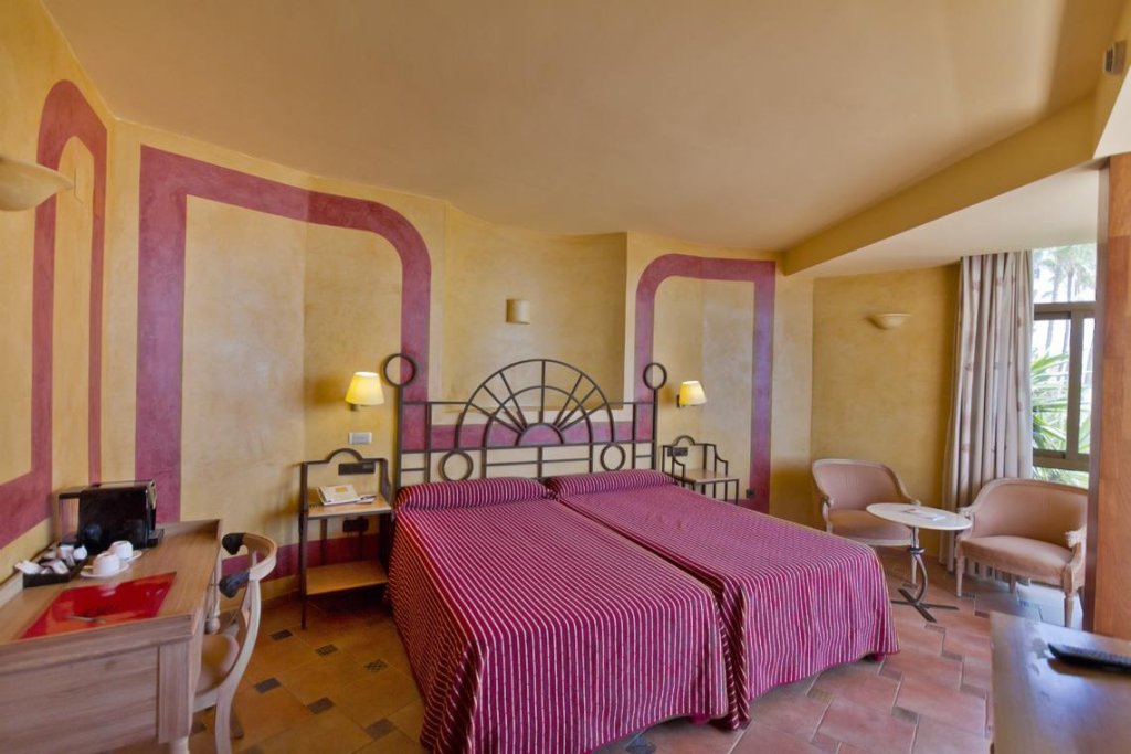 Фото Hotel Ms Amaragua