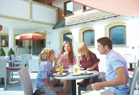 Фото Das Hopfgarten Familotel