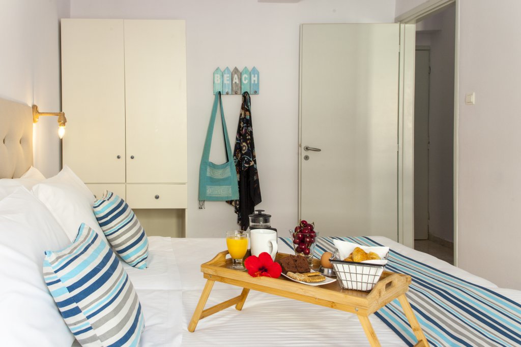 Фото Апартаменты Elychryson