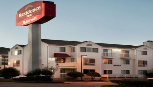 Гостиница Sonesta Select Dallas Central Expressway в Далласе
