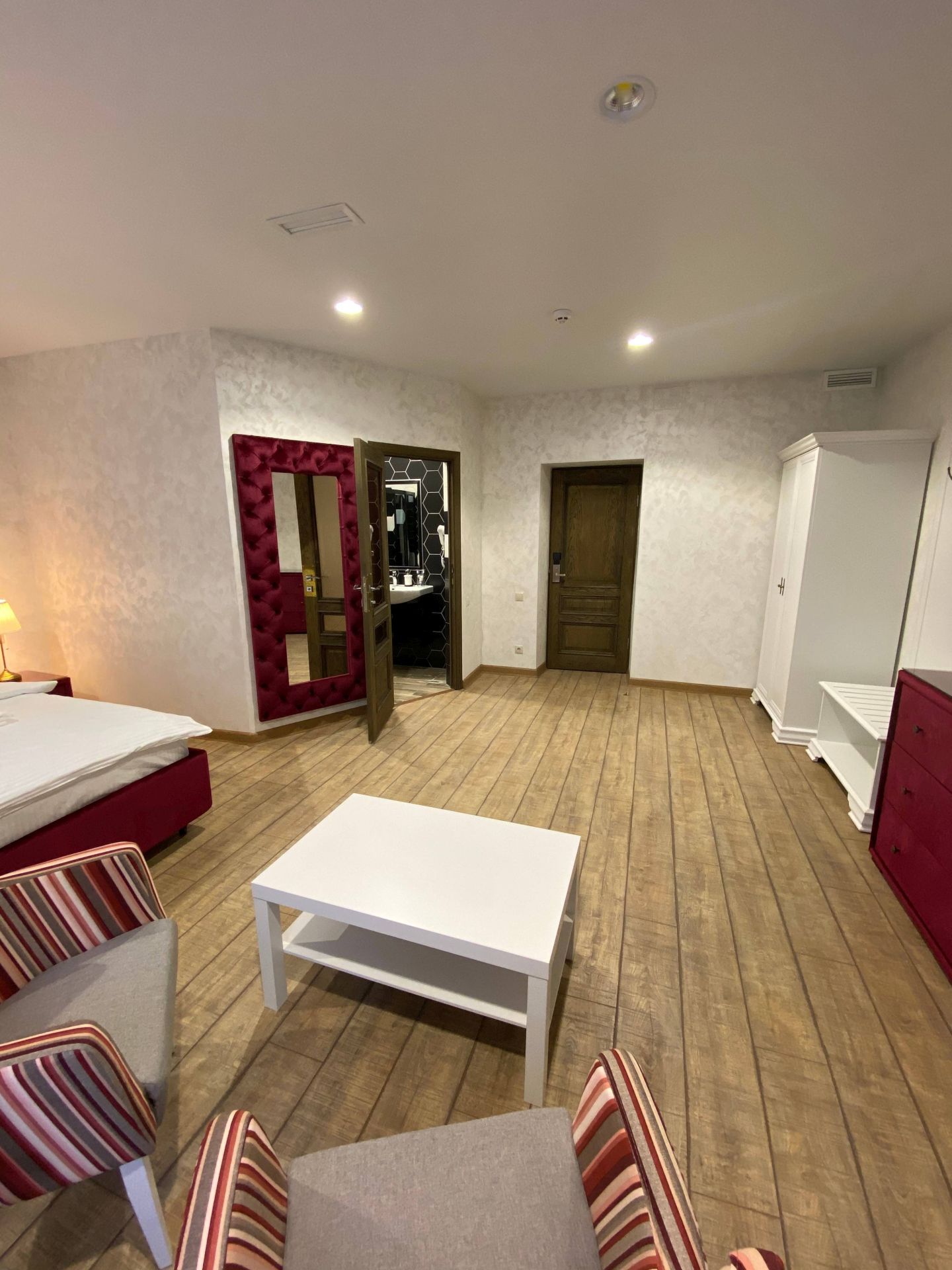 Фото Премьера