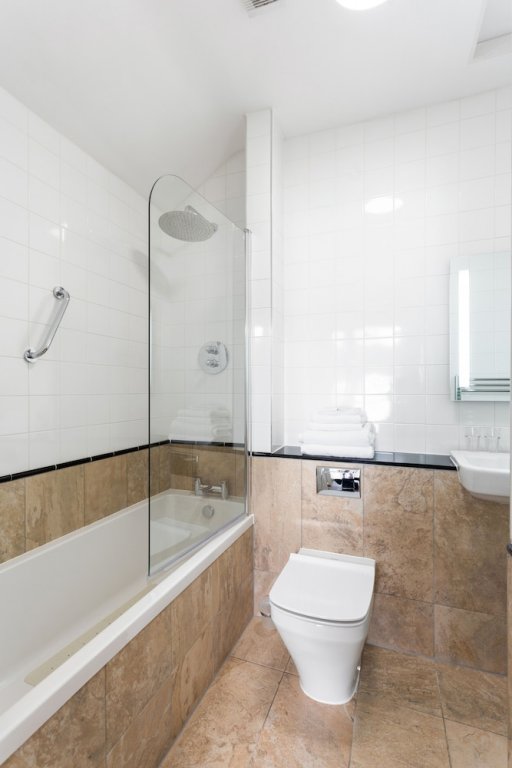 Фото Gardiner Lodge