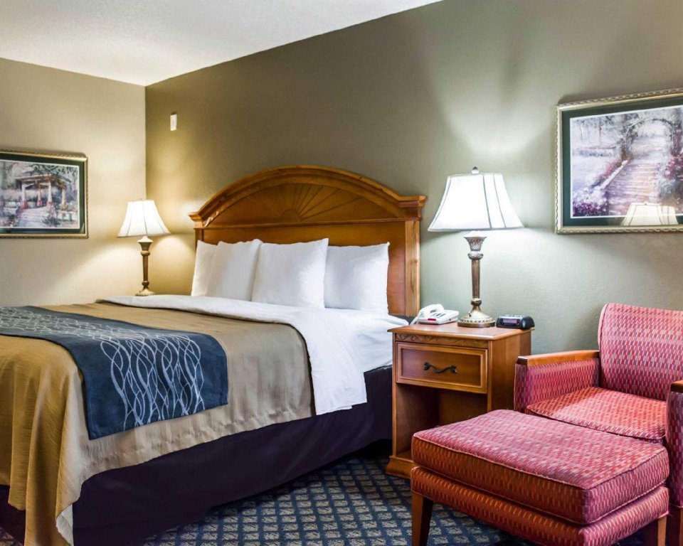 Фото Comfort Inn Sun City Center - Tampa South