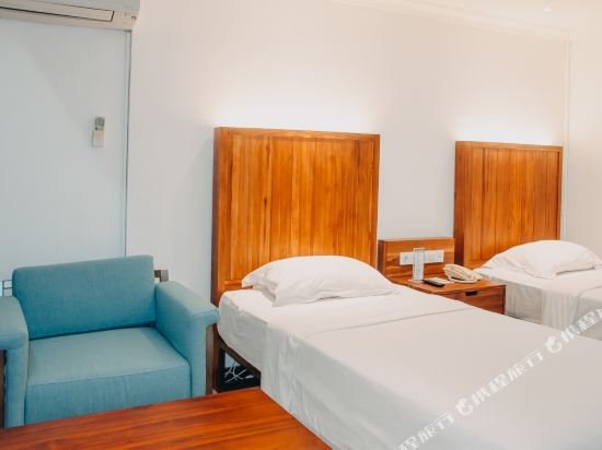 Фото Metro Park View Hotel Kota Lama Semarang