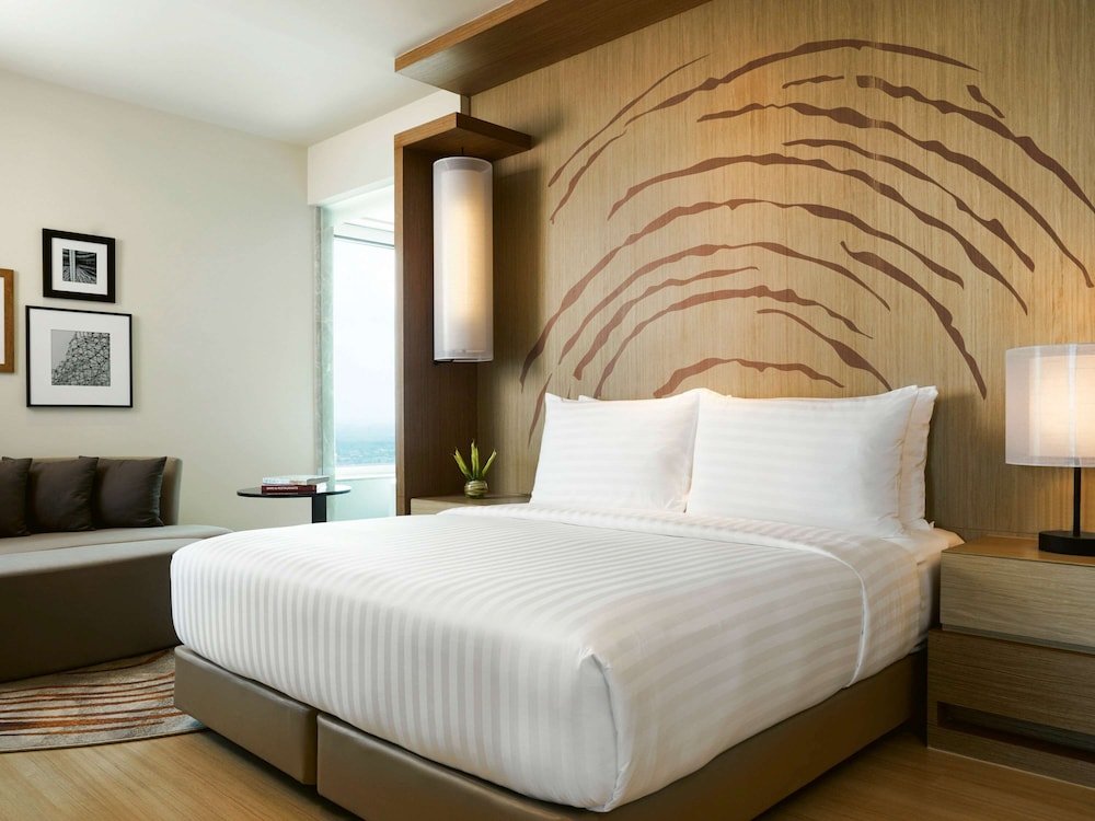 Фото Movenpick Siam Hotel Na Jomtien Pattaya - Sha Extra Plus