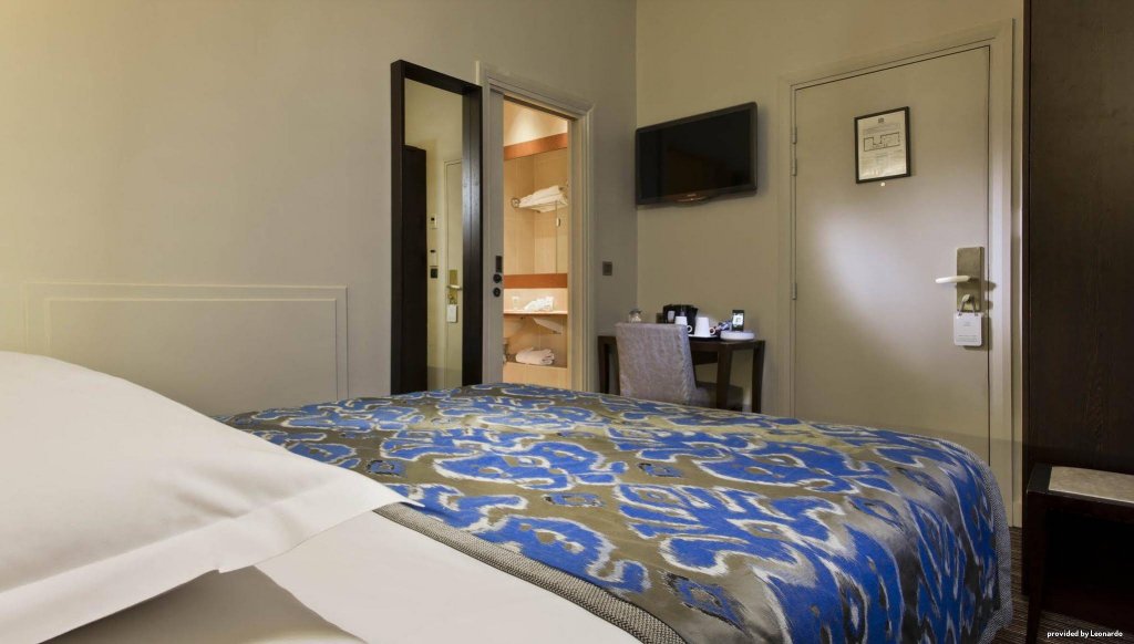 Фото Hôtel Paris Louvre Opéra