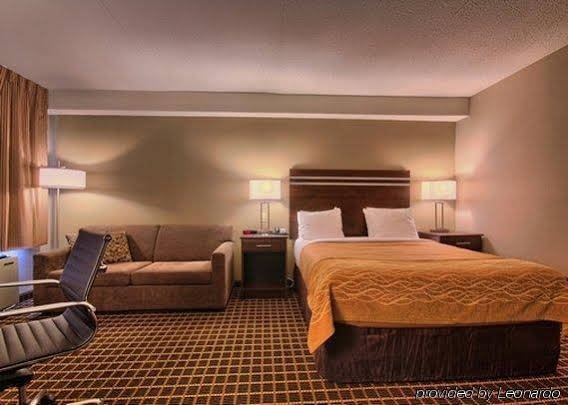 Фото Comfort Inn Guelph