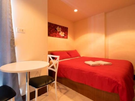 Фото Walking Street Guest House