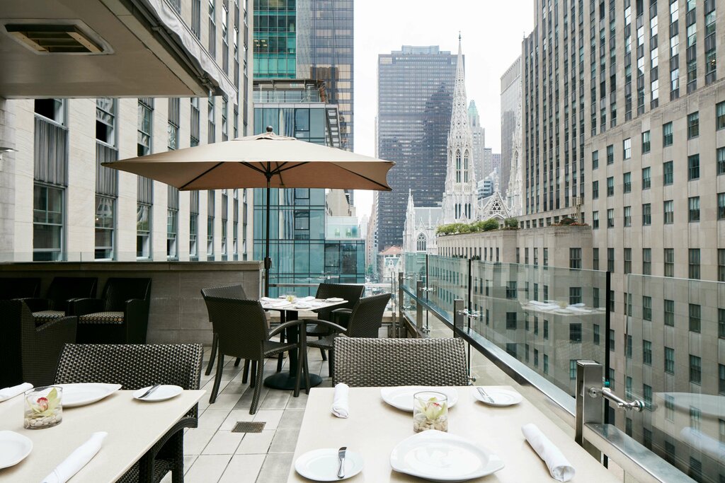 Hotel DoubleTree by Hilton New York Midtown Fifth Ave, New York, photo