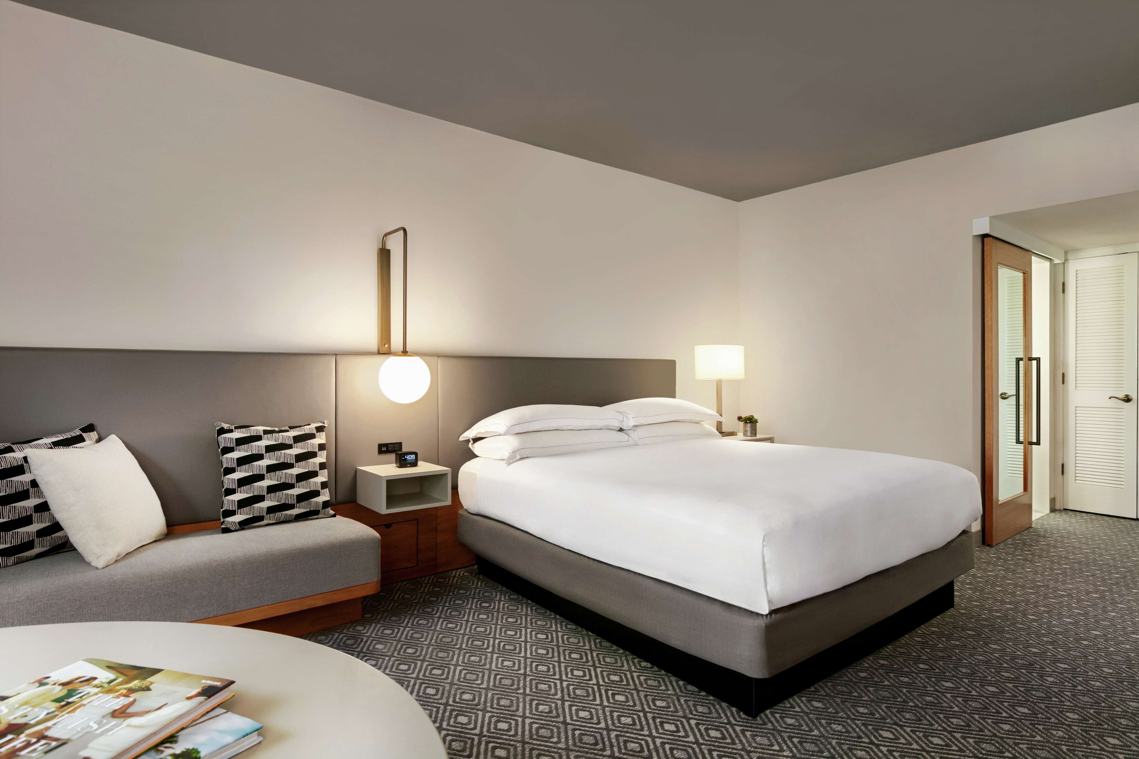 Фото Hilton Scottsdale Resort & Villas