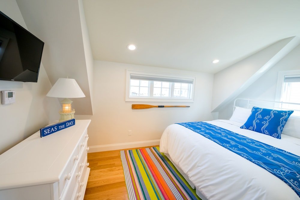 Фото The Newport Lofts - 364 Thames Street