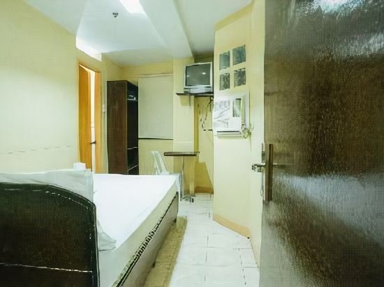 Фото Gv Hotels Talisay City