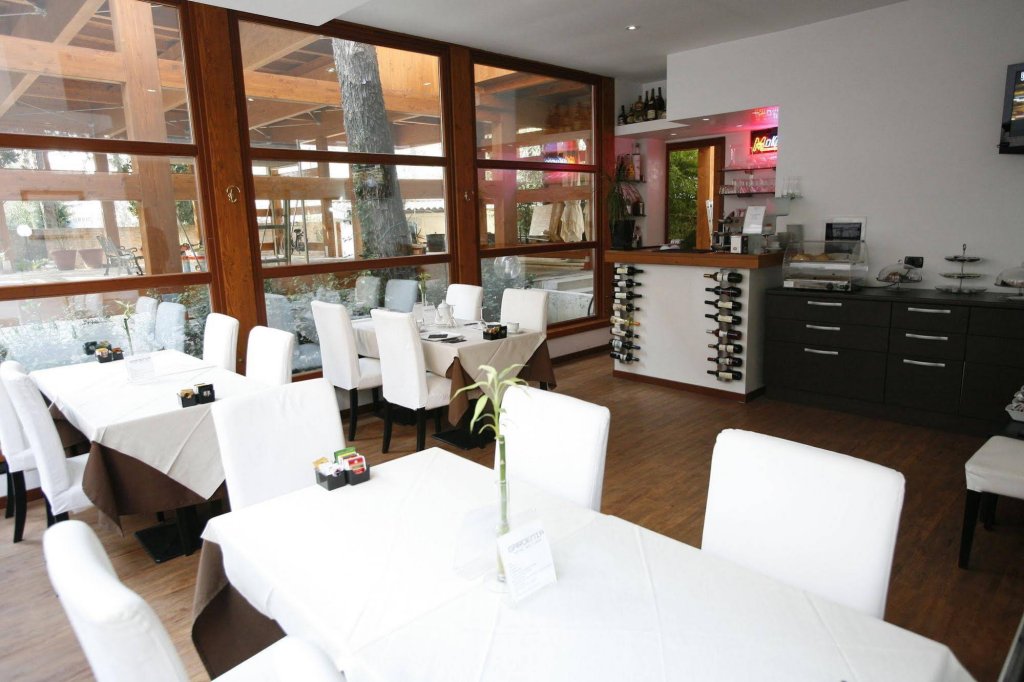 Фото Gardenia Hotel