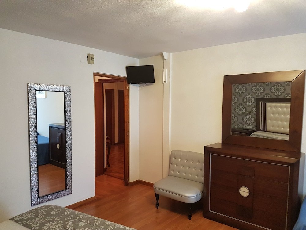 Фото Hostal del Campo