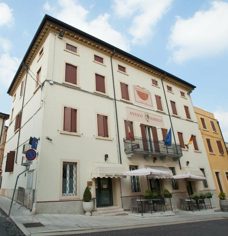 Гостиница Antico Albergo