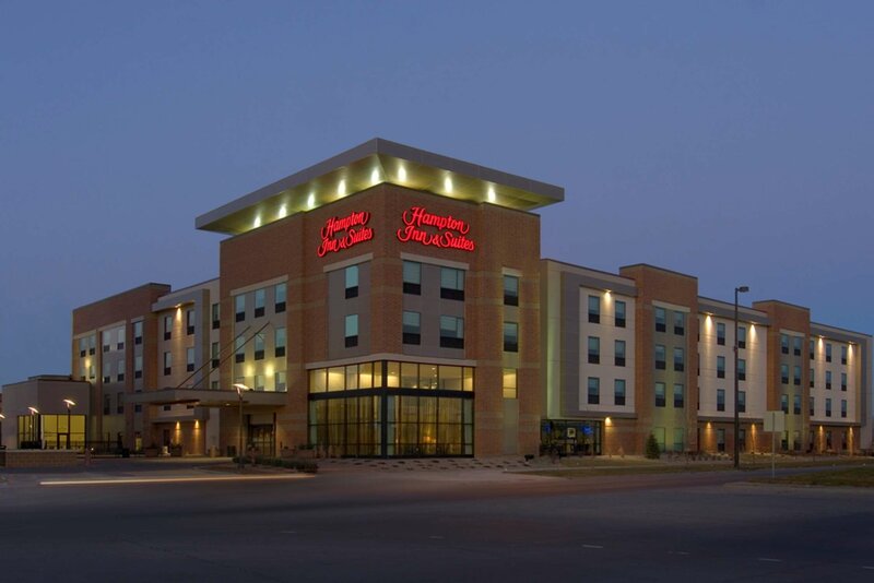 Гостиница Hampton Inn & Suites Omaha-Downtown в Омахе