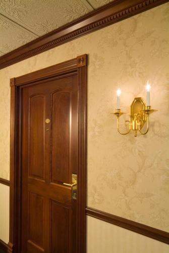 Фото Carlisle Inn Walnut Creek