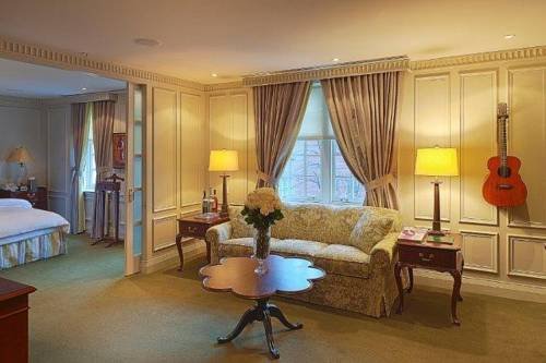 Фото Windsor Arms Hotel