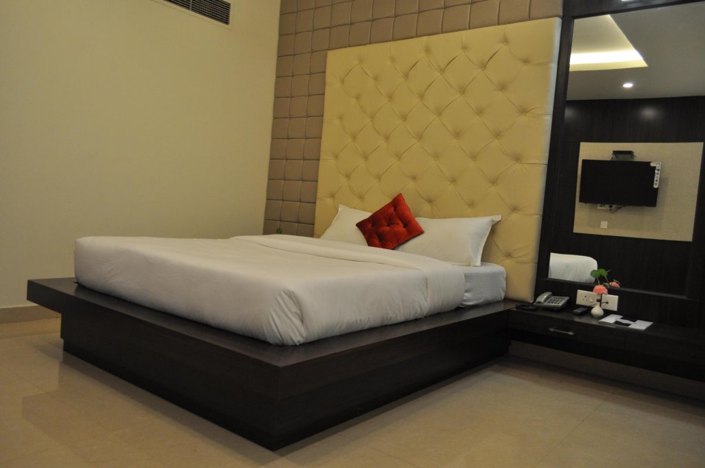 Фото Hotel City Inn Varanasi
