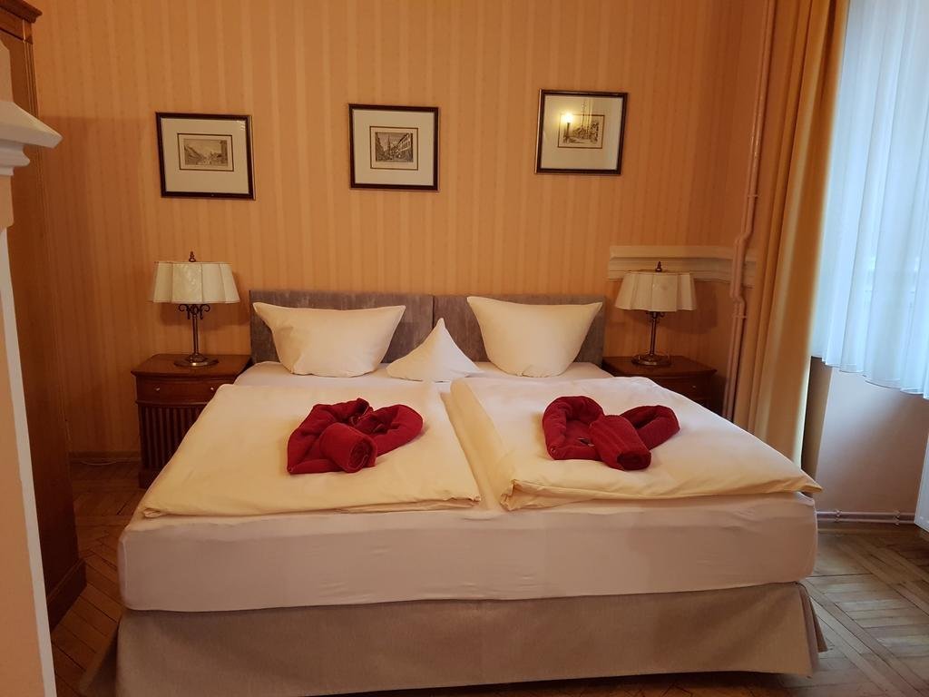 Фото Stadtschloss Hecklingen