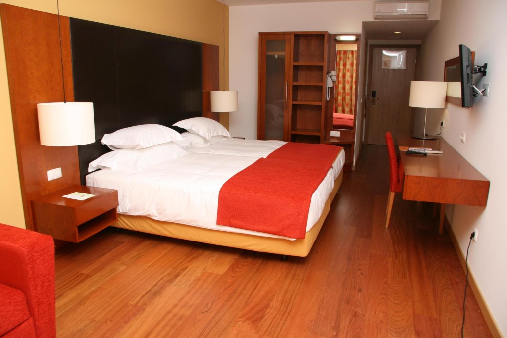 Фото Lezíria Parque Hotel