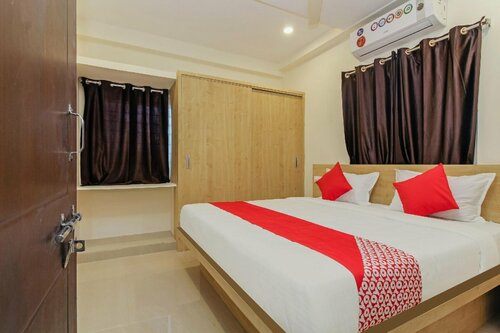 Гостиница Oyo 37762 Hyvin Suites в Хайдарабаде