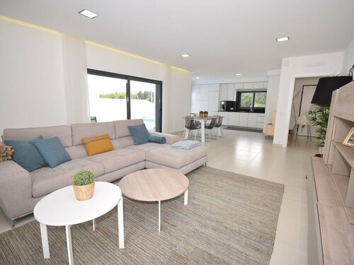 Гостиница Modern Villa With Private Pool, Near the Beautiful Beach of Foz de Arelho
