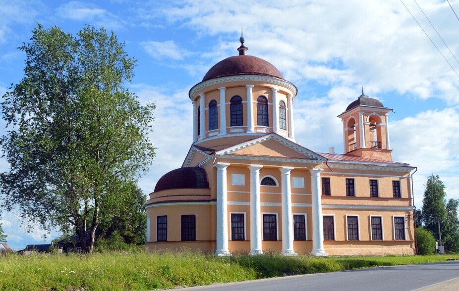Museum Church of Zosima and Savvaty. Object of the Kargopol Museum, Kargopol, photo