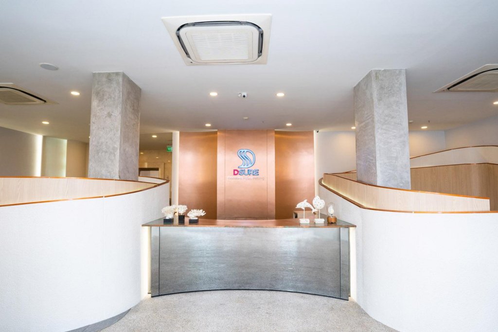 Фото Hotel DSure Patong