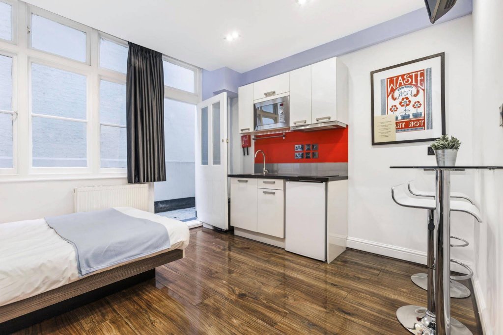 Фото Club Living Hyde Park & Paddington Apartments