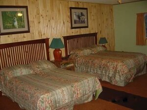 South Wind Motel & Campground