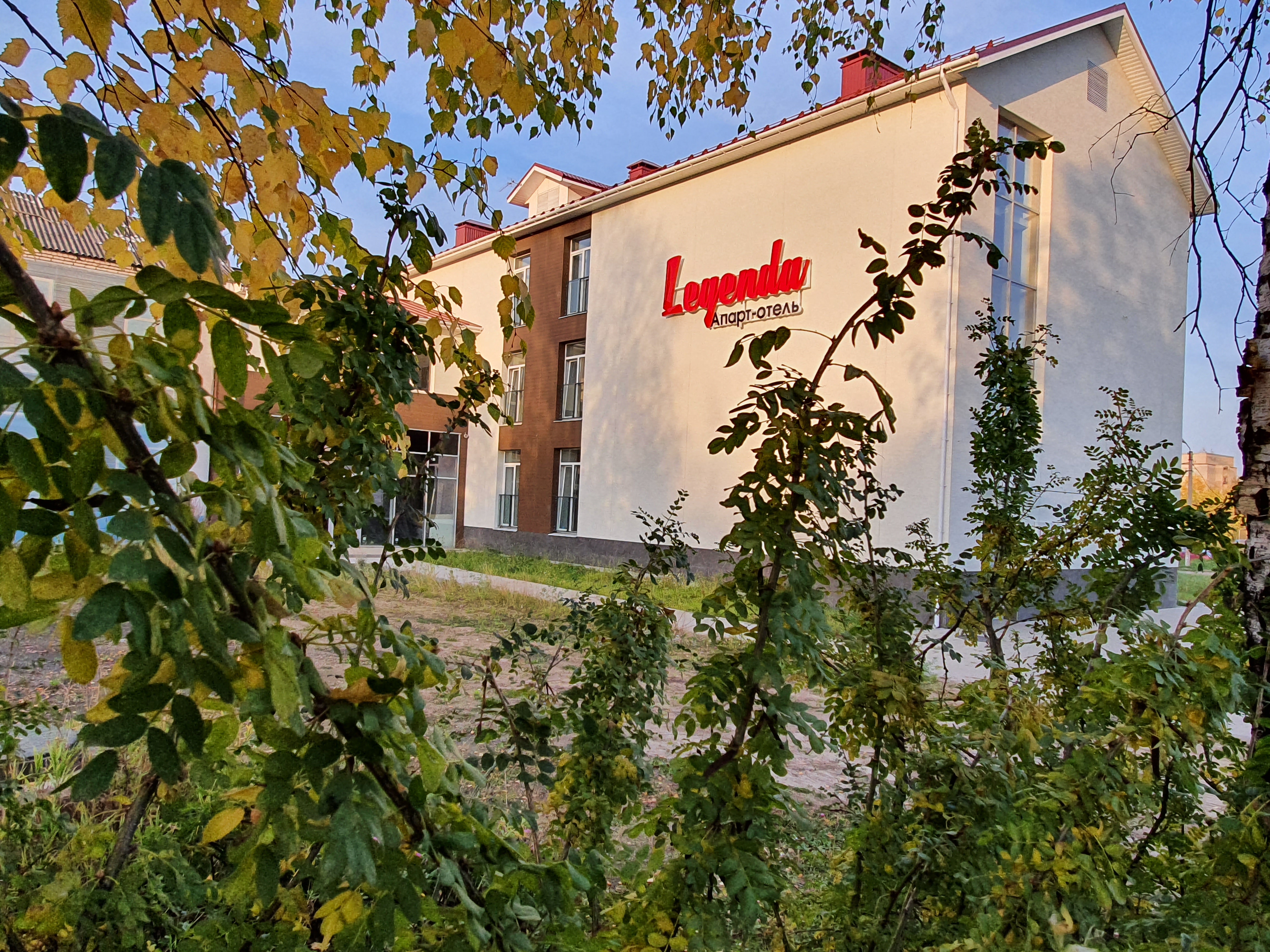 Фото отеля 1