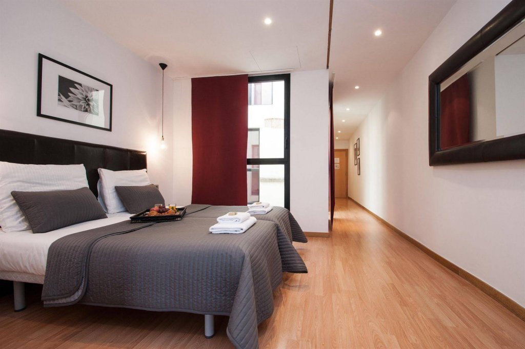 Фото Liceu Apartments