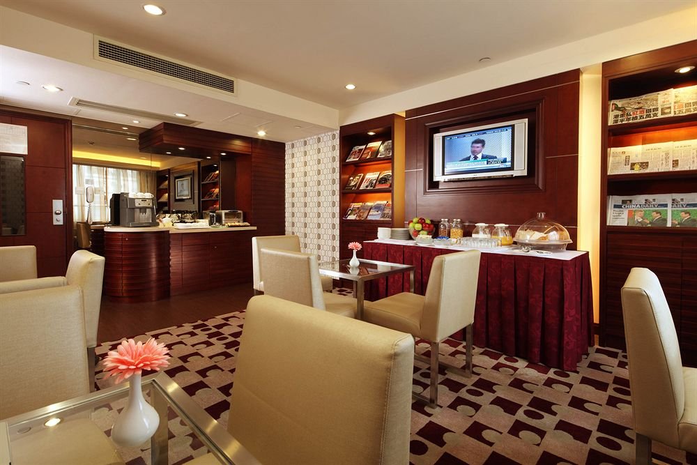 Фото Oasis Avenue – A Gdh Hotel